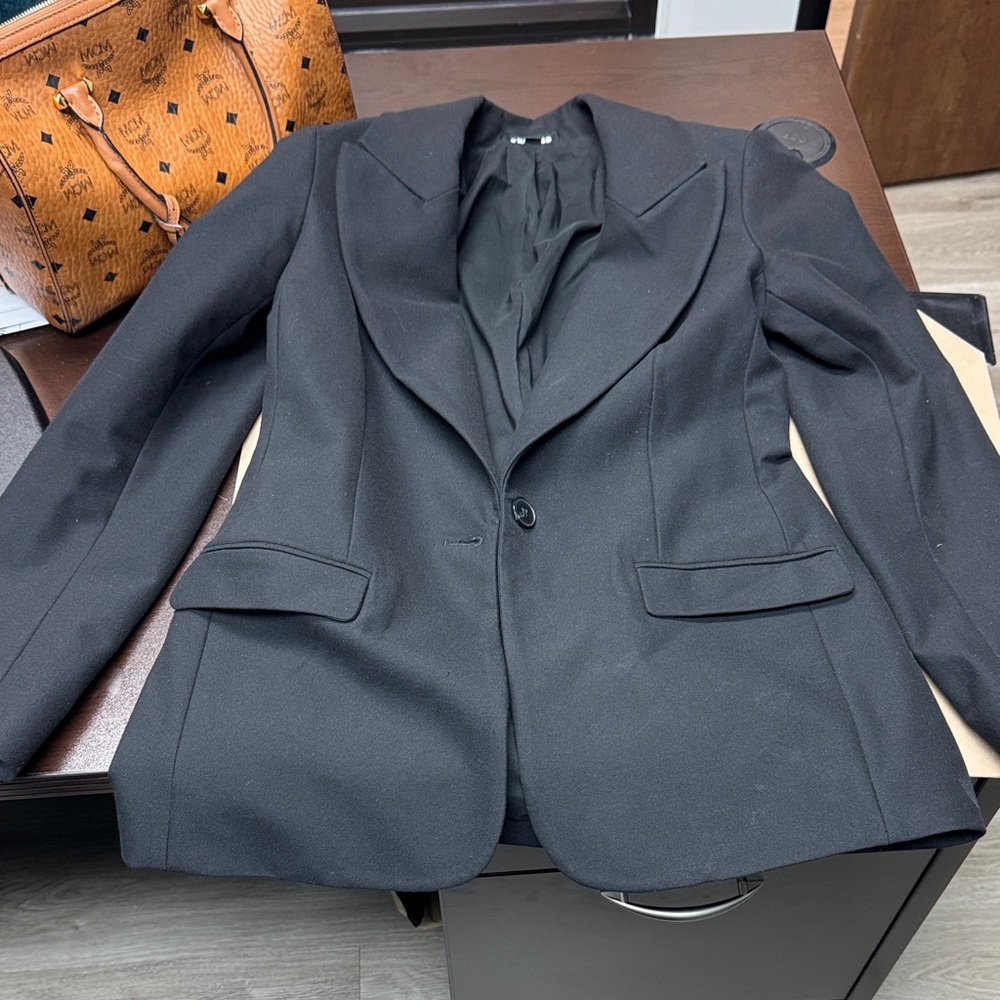 Black Women's Blazer